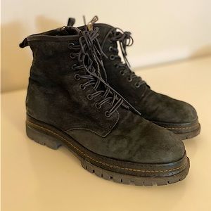 AS98 Boots